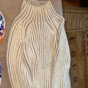 Steve Madden Cream Ribbed Turtleneck Sweater